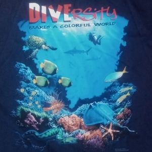 vintage Human-i-tees Diver Down DIVERsity Colorful World t shirt fish hippie
